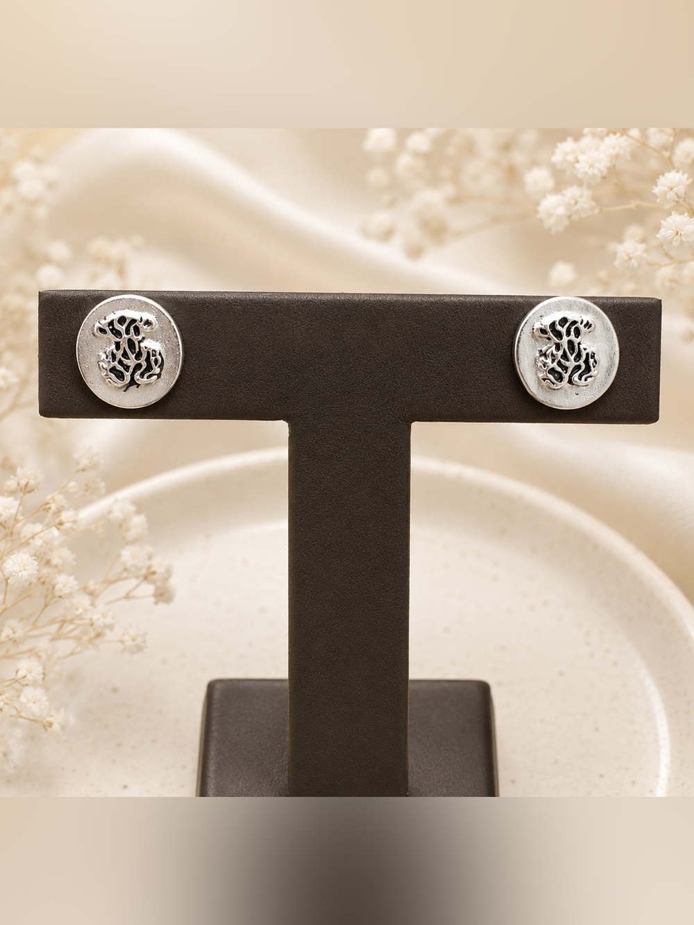 Silver Round Earrings with Cutout Design sterling silver 925